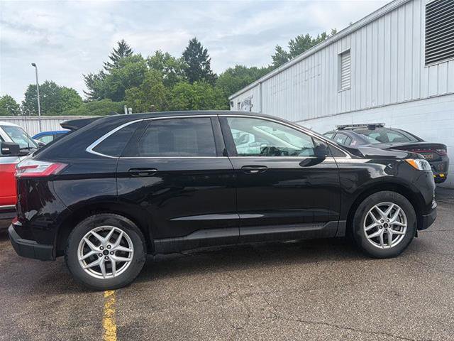 Certified 2023 Ford Edge SEL AWD/4WD image 8