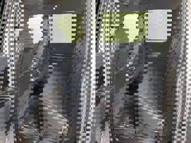 Certified 2024 Ford F250 Lariat w/ Lariat Ultimate Package image 19