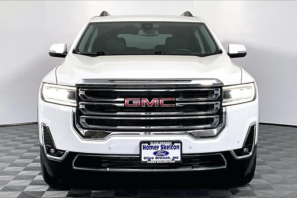 Used 2023 GMC Acadia SLT AWD/4WD image 3