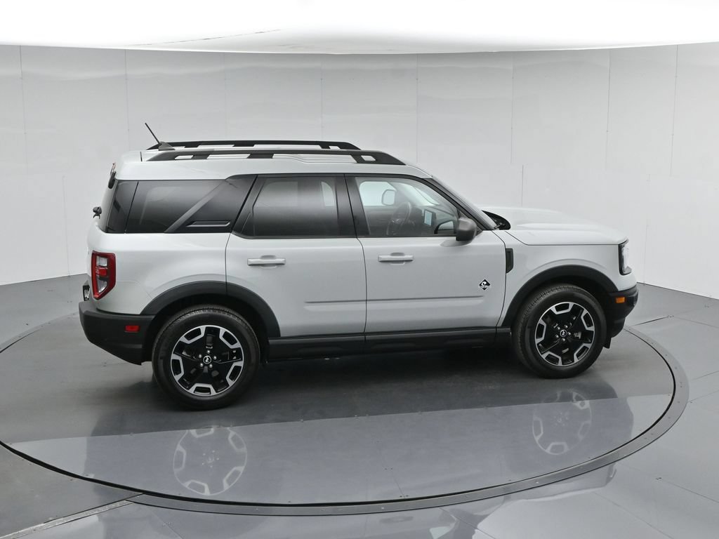 Certified 2023 Ford Bronco Sport Outer Banks w/ Tech Package AWD/4WD image 47