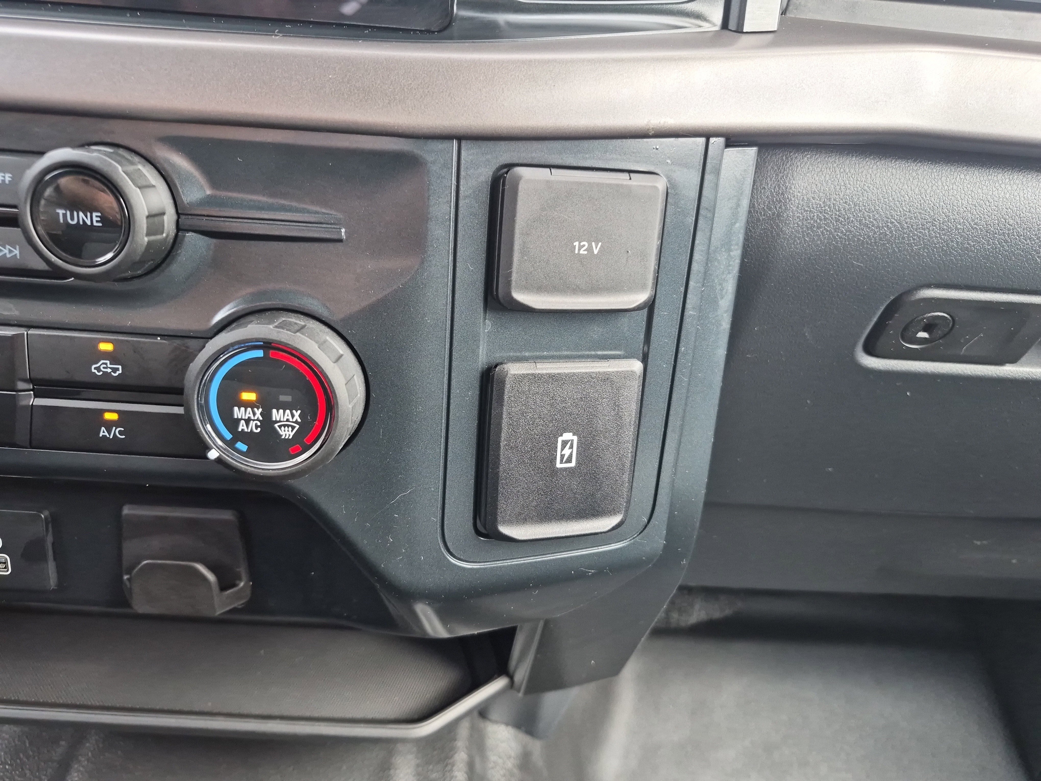 Certified 2025 Ford F150 XL w/ Equipment Group 103A High image 30