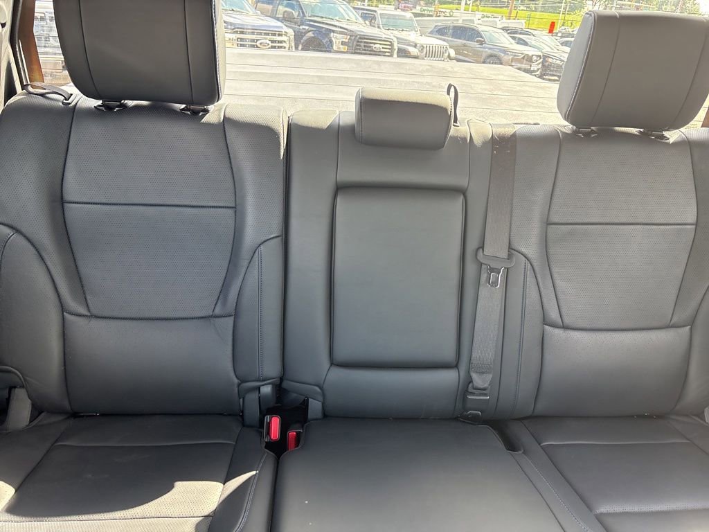 Used 2024 Toyota Tundra Platinum AWD/4WD image 10
