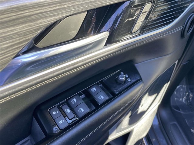 Used 2022 Jeep Wagoneer Series II w/ Premium Group I image 17