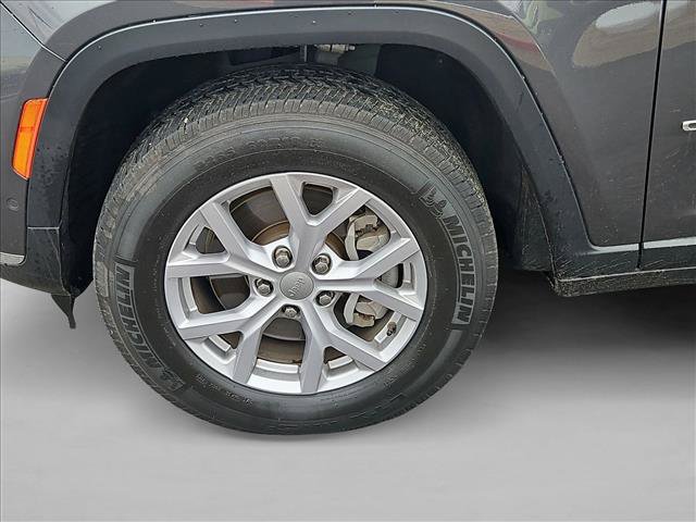 Used 2022 Jeep Grand Cherokee L Limited w/ Luxury Tech Group II AWD/4WD image 26