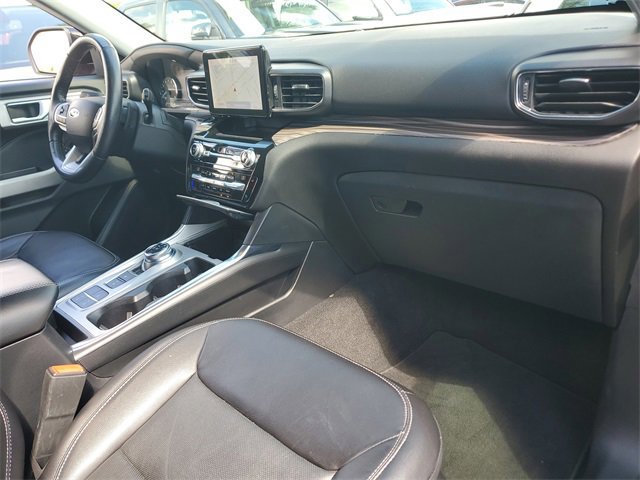 Certified 2021 Ford Explorer Limited w/ Hybrid Equipment Group 310A image 33