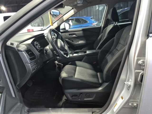 Used 2025 Nissan Rogue SV FWD image 7