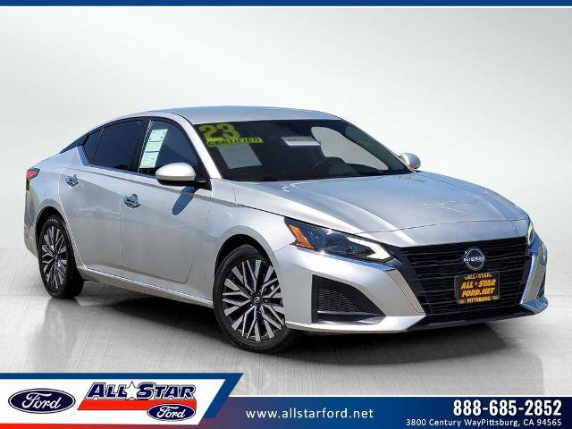 Used 2023 Nissan Altima 2.5 SV