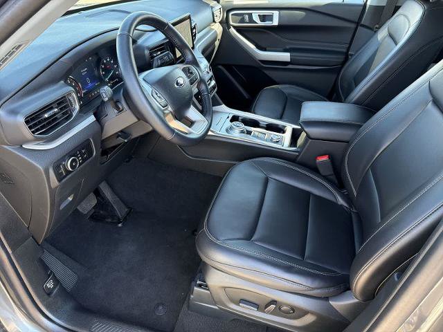 Certified 2023 Ford Explorer XLT w/ Equipment Group 202A AWD/4WD image 10