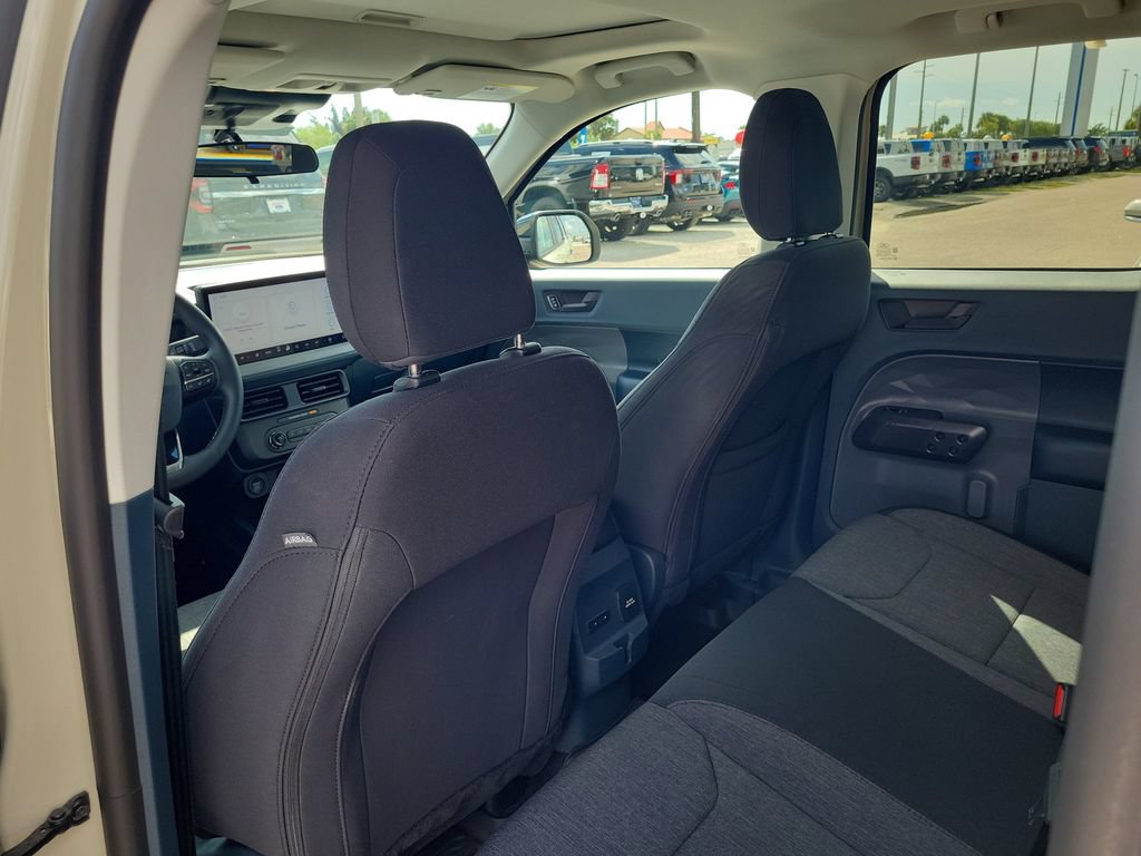 Certified 2025 Ford Maverick XLT w/ XLT Luxury Package AWD/4WD image 12