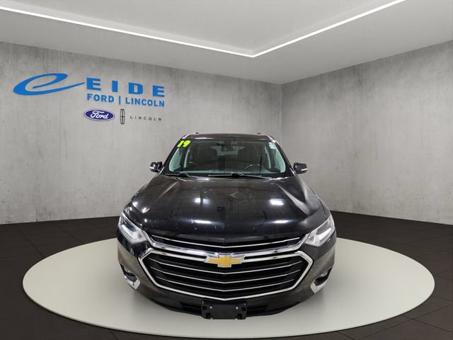 Used 2019 Chevrolet Traverse LT FWD image 6