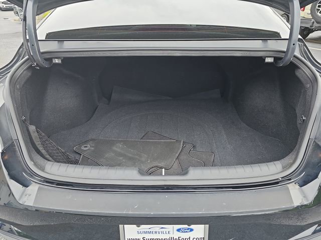 Used 2022 Hyundai Elantra SEL w/ Convenience Package FWD image 14