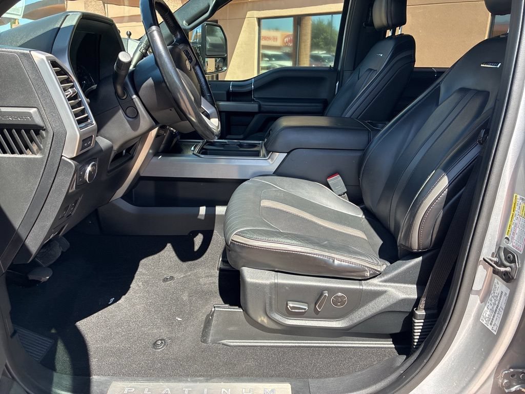 Certified 2019 Ford F250 Platinum w/ Platinum Ultimate Package AWD/4WD image 26