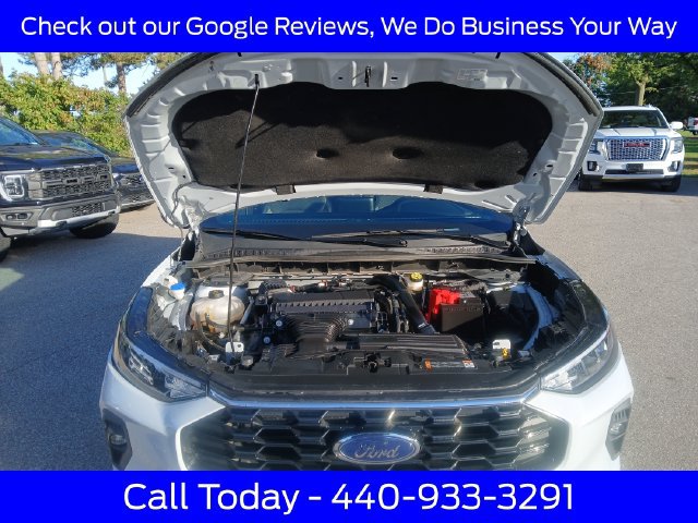 Certified 2025 Ford Escape ST-Line Select AWD/4WD image 15