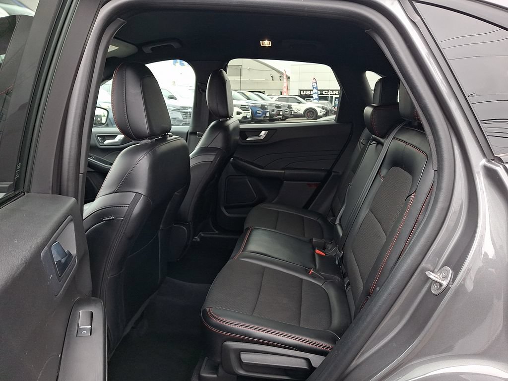 Certified 2023 Ford Escape ST-Line w/ Tech Pack #1 AWD/4WD image 10