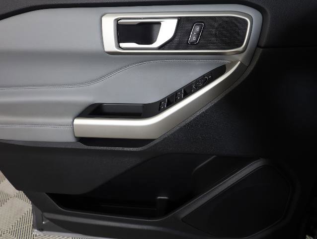 Certified 2023 Ford Explorer XLT w/ Equipment Group 202A image 29
