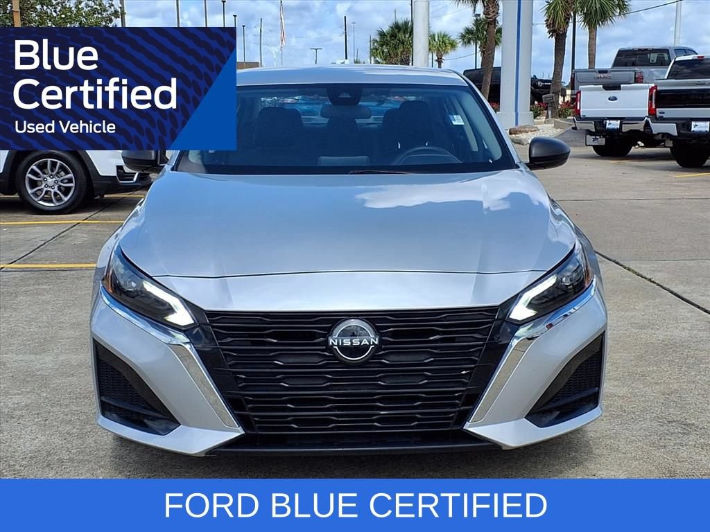 Used 2024 Nissan Altima 2.5 SV FWD image 6