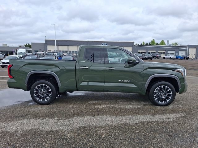 Used 2022 Toyota Tundra Limited AWD/4WD image 7