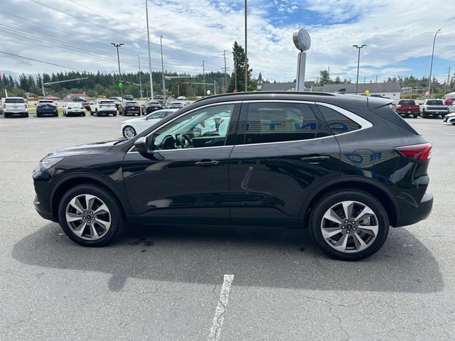 Certified 2025 Ford Escape Platinum AWD/4WD image 5
