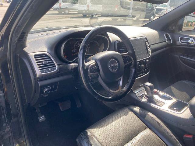 Used 2020 Jeep Grand Cherokee Altitude AWD/4WD image 12