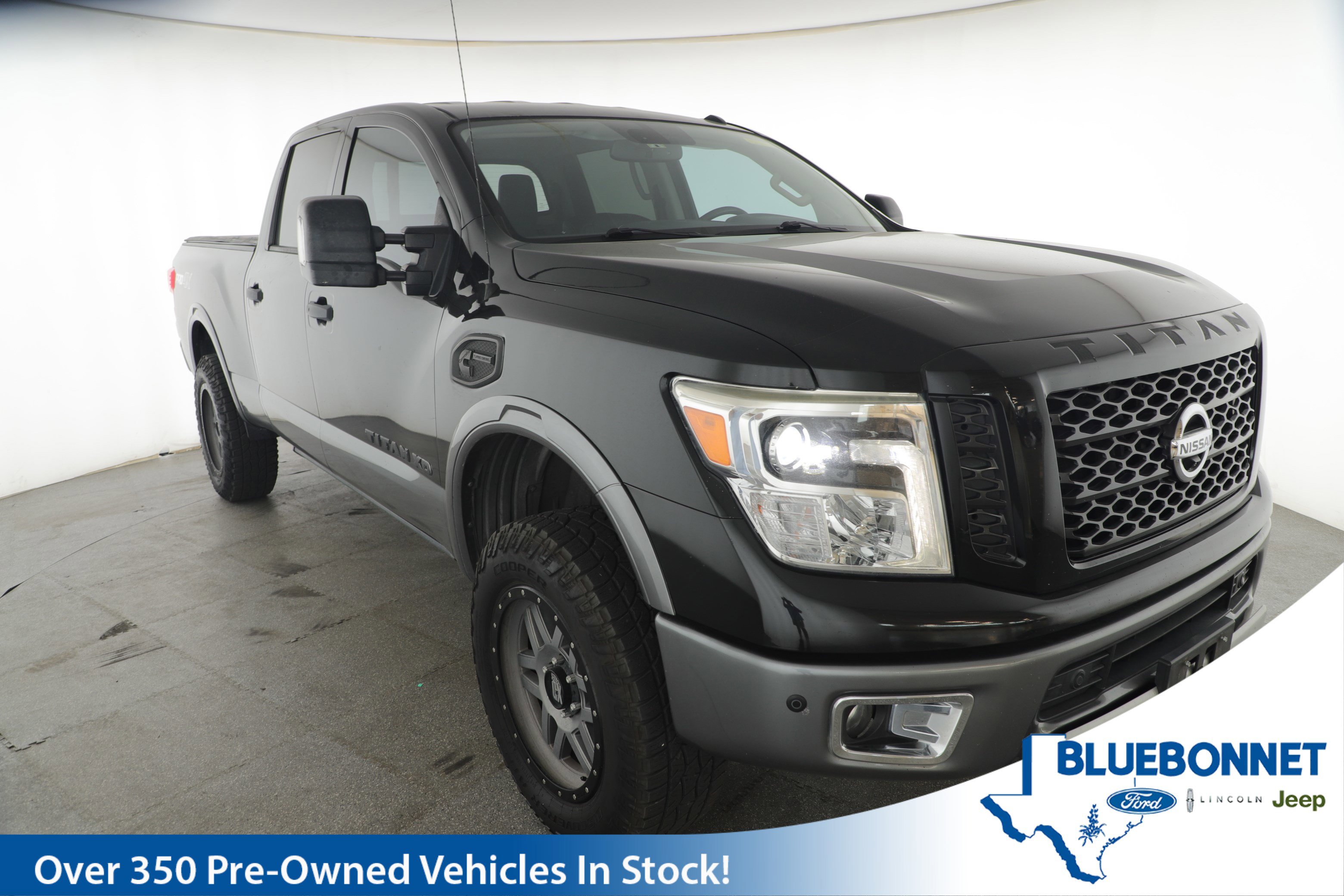 Used 2017 Nissan Titan PRO-4X w/ Pro-4x Convenience Package