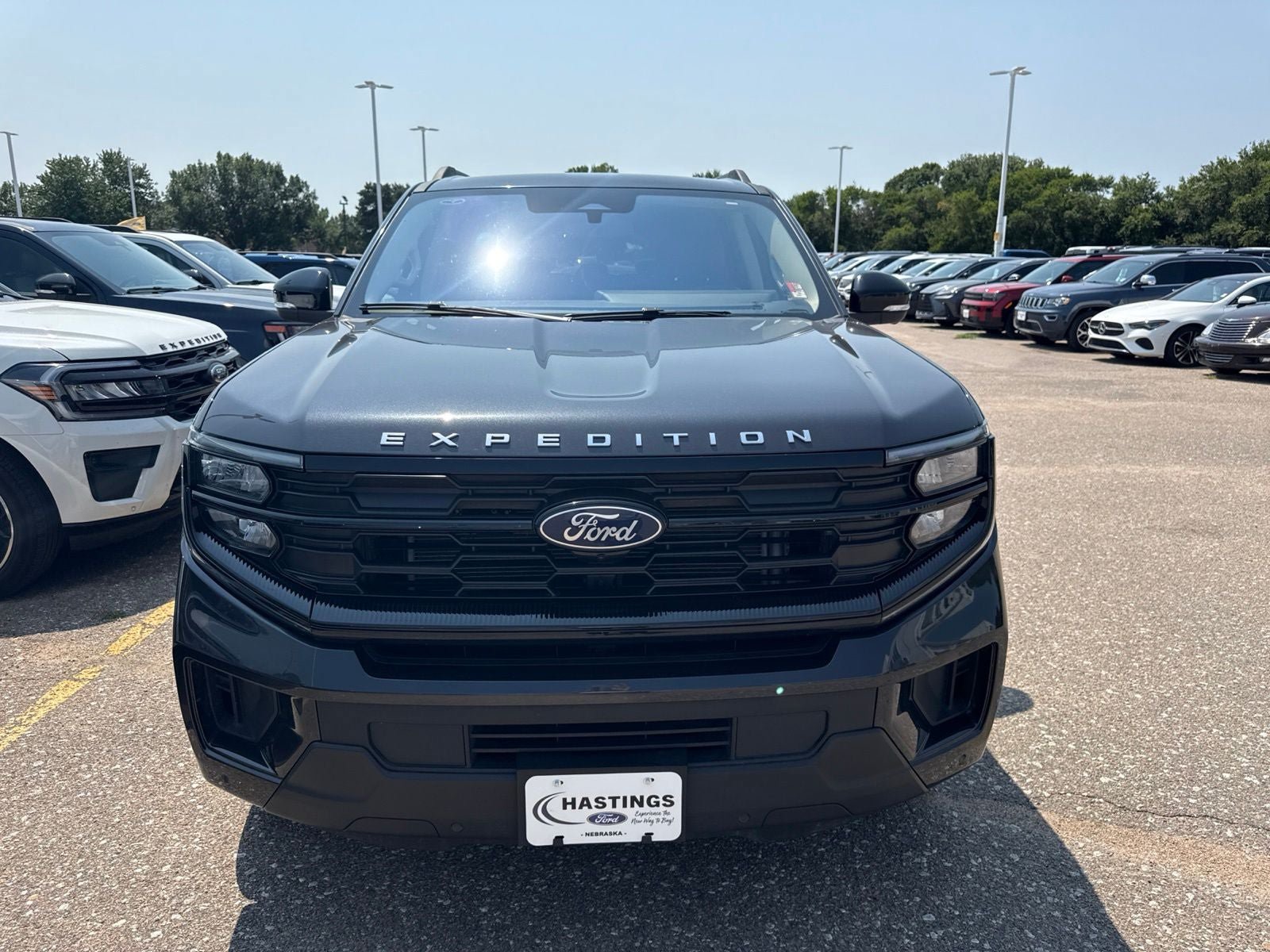 Certified 2025 Ford Expedition Active AWD/4WD image 14