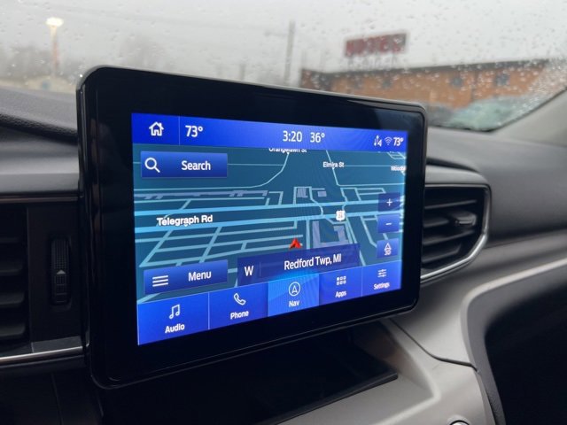 Certified 2022 Ford Explorer XLT w/ Equipment Group 202A image 16