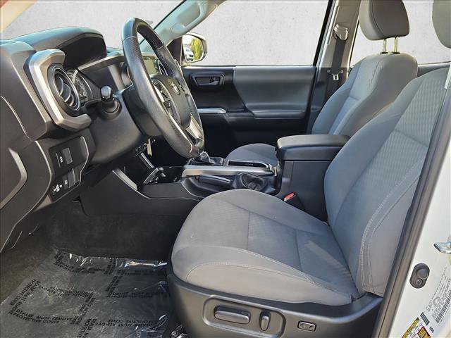 Used 2022 Toyota Tacoma SR5 w/ Technology Package RWD image 15