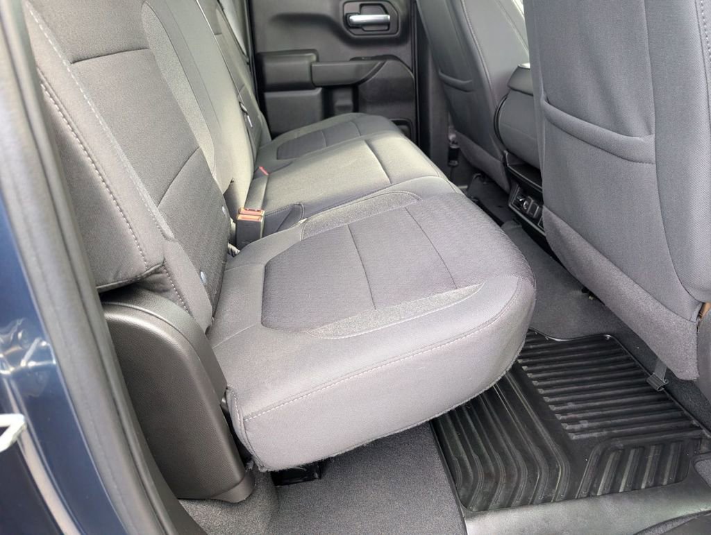 Used 2022 Chevrolet Silverado 1500 LT image 44