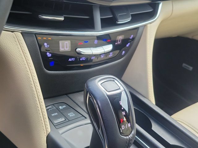 Used 2019 Cadillac CT6 Premium Luxury AWD/4WD image 11