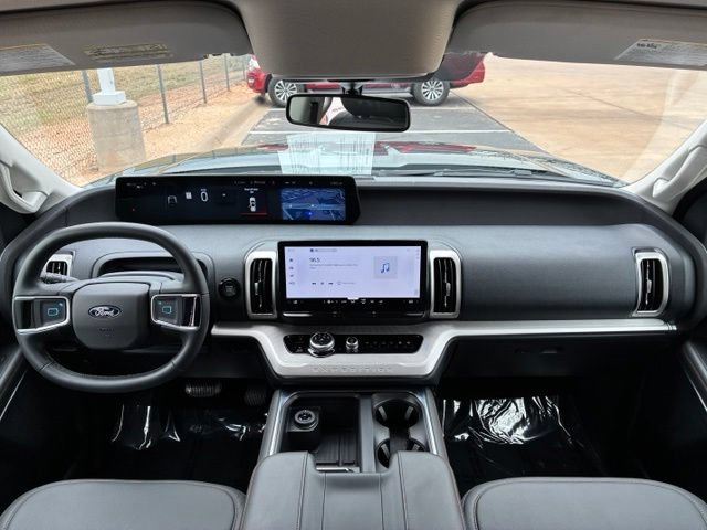 Certified 2025 Ford Expedition Max Active RWD image 11