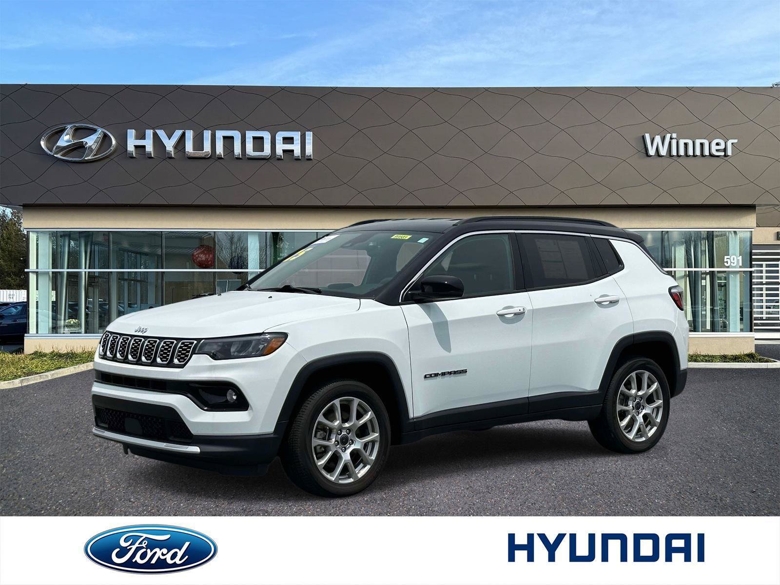 Used 2025 Jeep Compass Limited AWD/4WD image 1