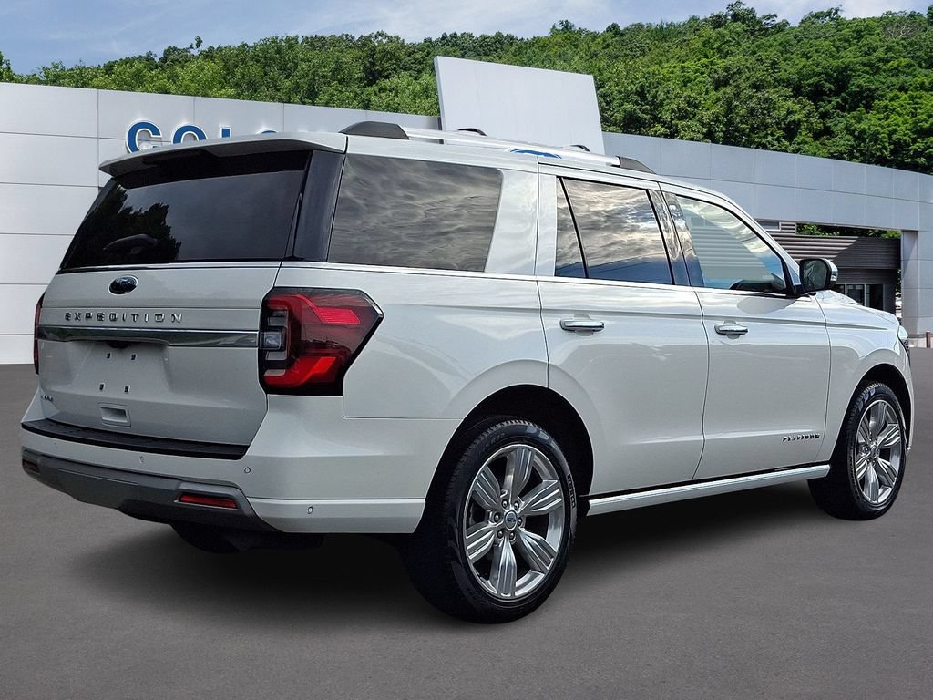 Certified 2024 Ford Expedition Platinum AWD/4WD image 6