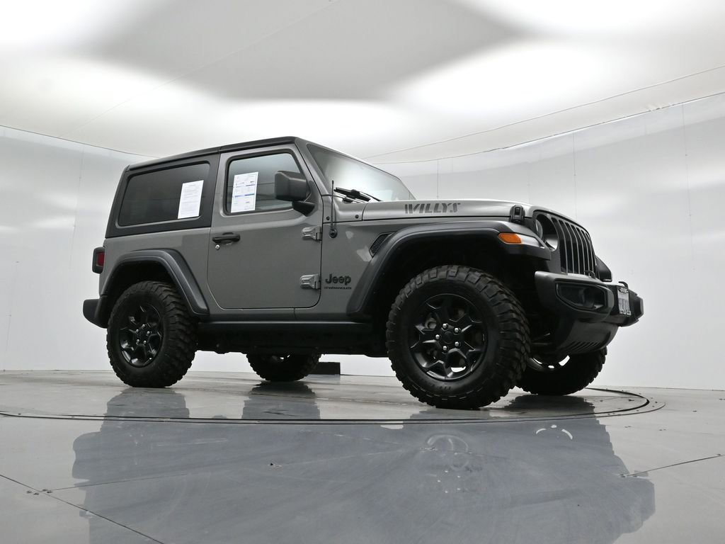 Used 2023 Jeep Wrangler Willys image 2