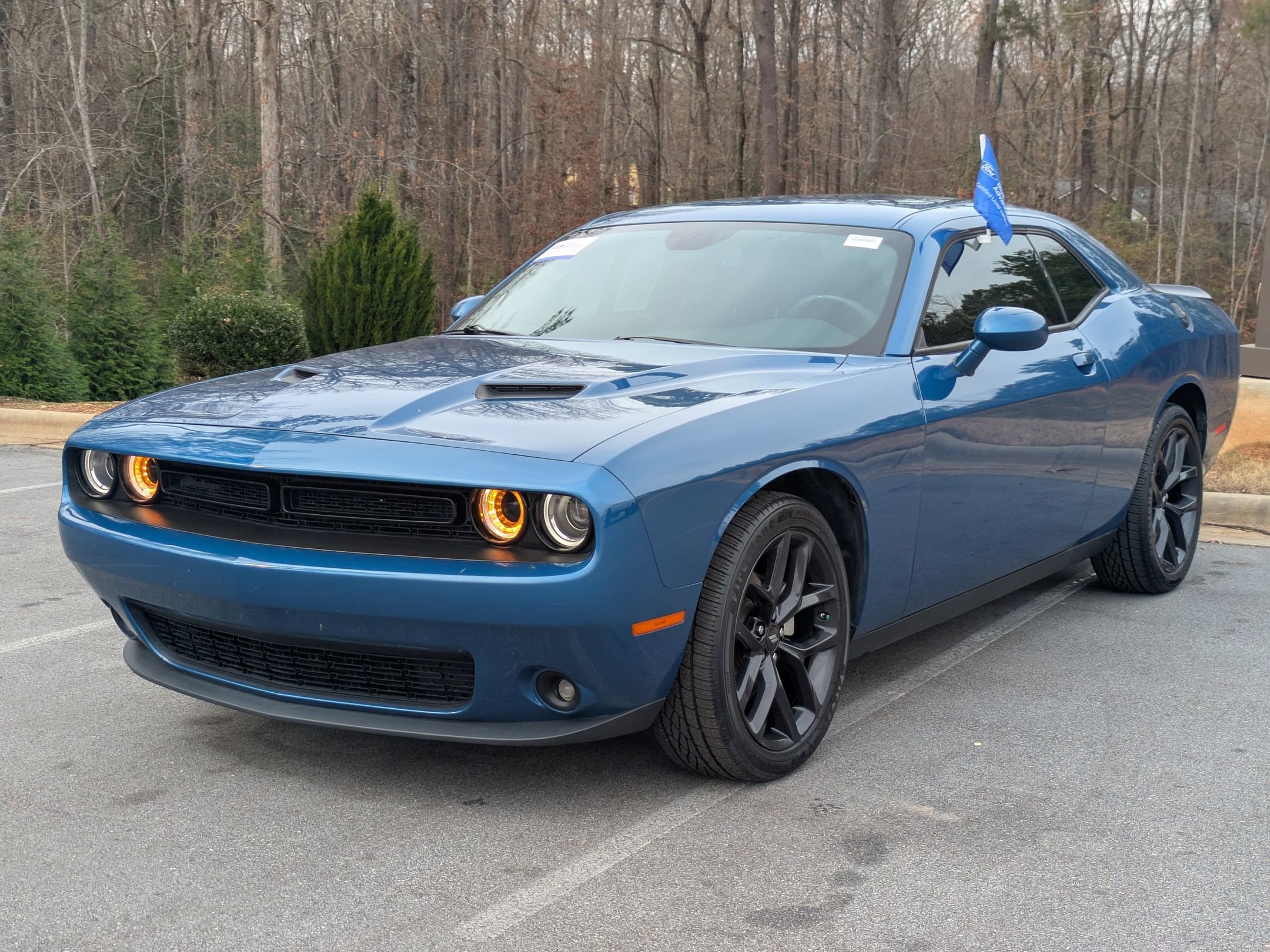 Used 2022 Dodge Challenger SXT w/ Blacktop Package image 6