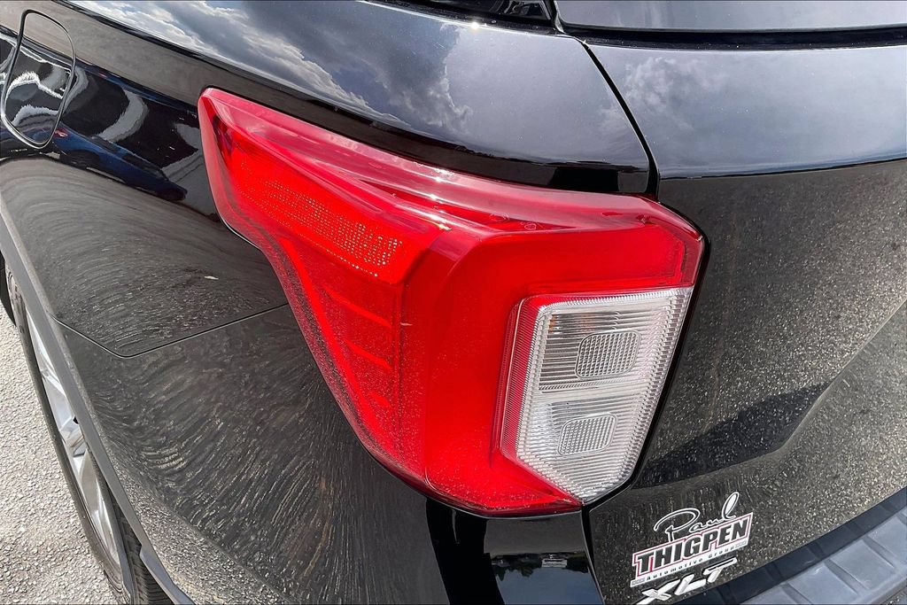 Certified 2023 Ford Explorer XLT w/ Equipment Group 202A RWD image 31