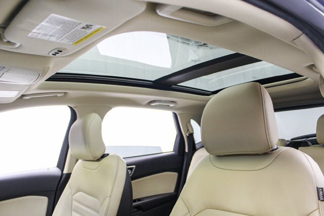 Certified 2018 Ford Edge SEL w/ Equipment Group 201A AWD/4WD image 26