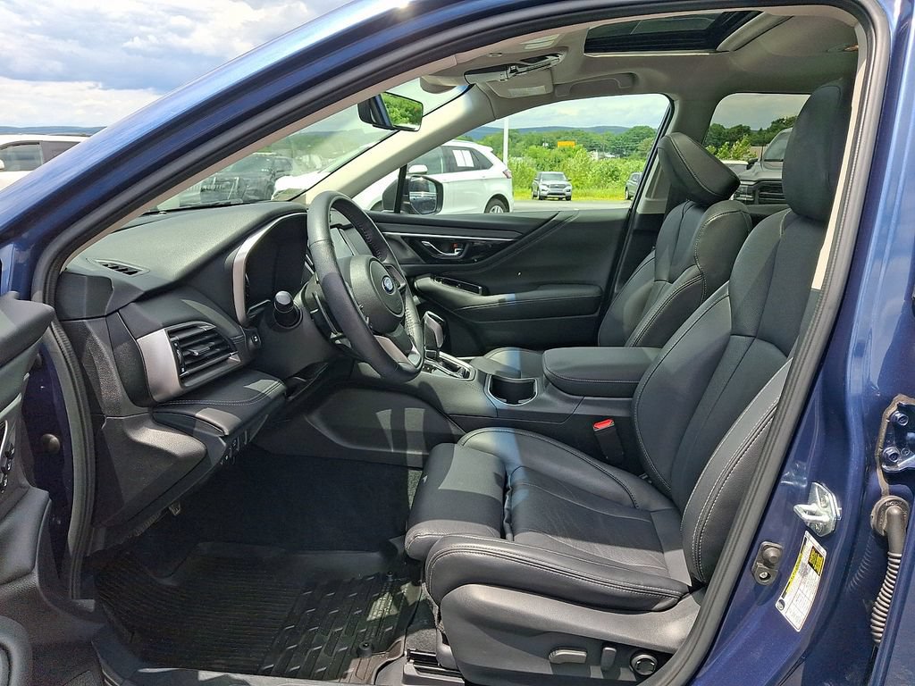 Used 2022 Subaru Outback Limited AWD/4WD image 13