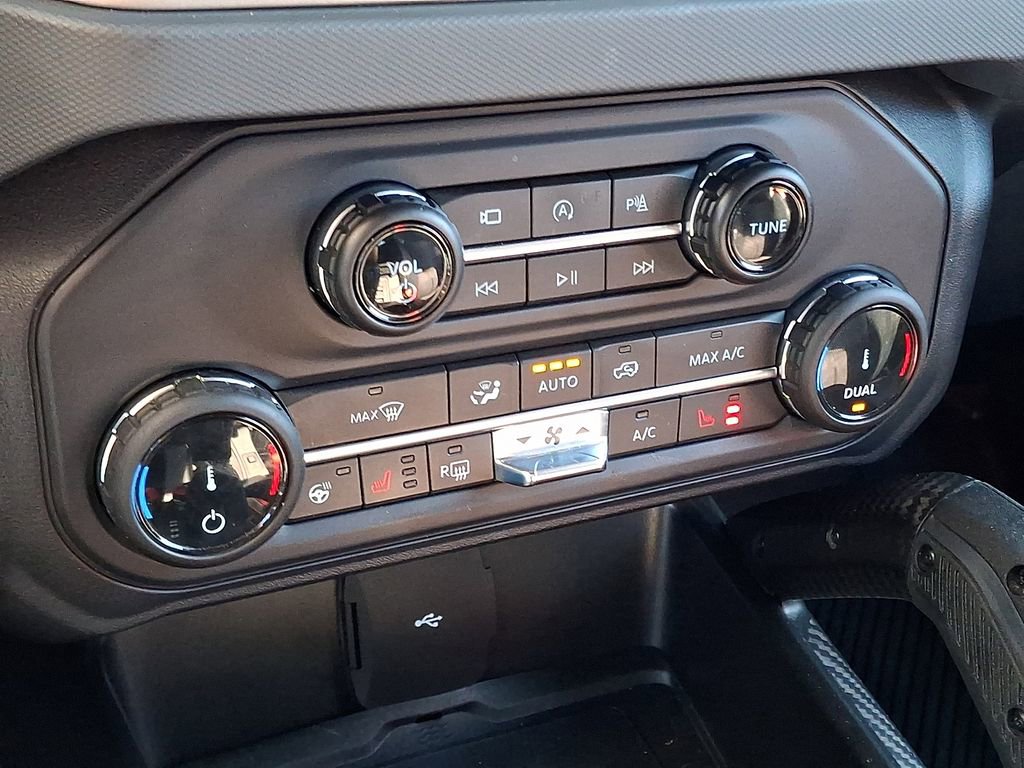 Certified 2022 Ford Bronco Raptor AWD/4WD image 17