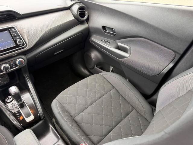 Used 2018 Nissan Kicks S FWD image 17