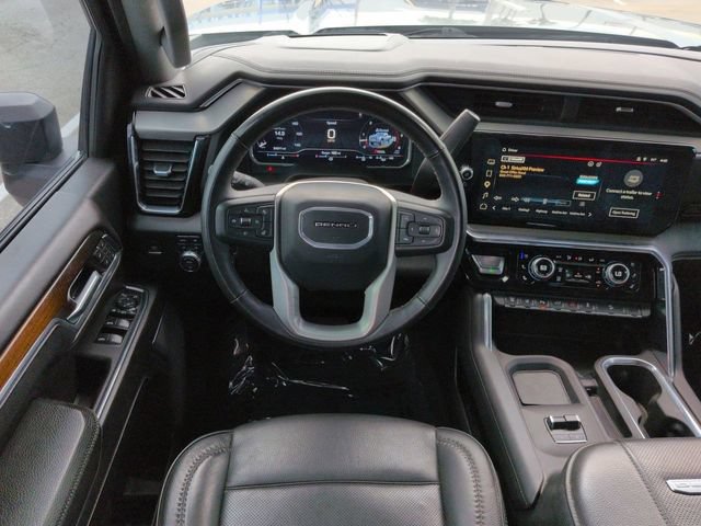 Used 2024 GMC Sierra 2500 Denali w/ Denali Reserve Package AWD/4WD image 16