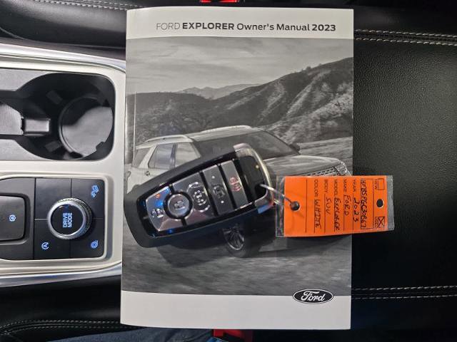 Certified 2023 Ford Explorer XLT w/ Equipment Group 202A AWD/4WD image 10