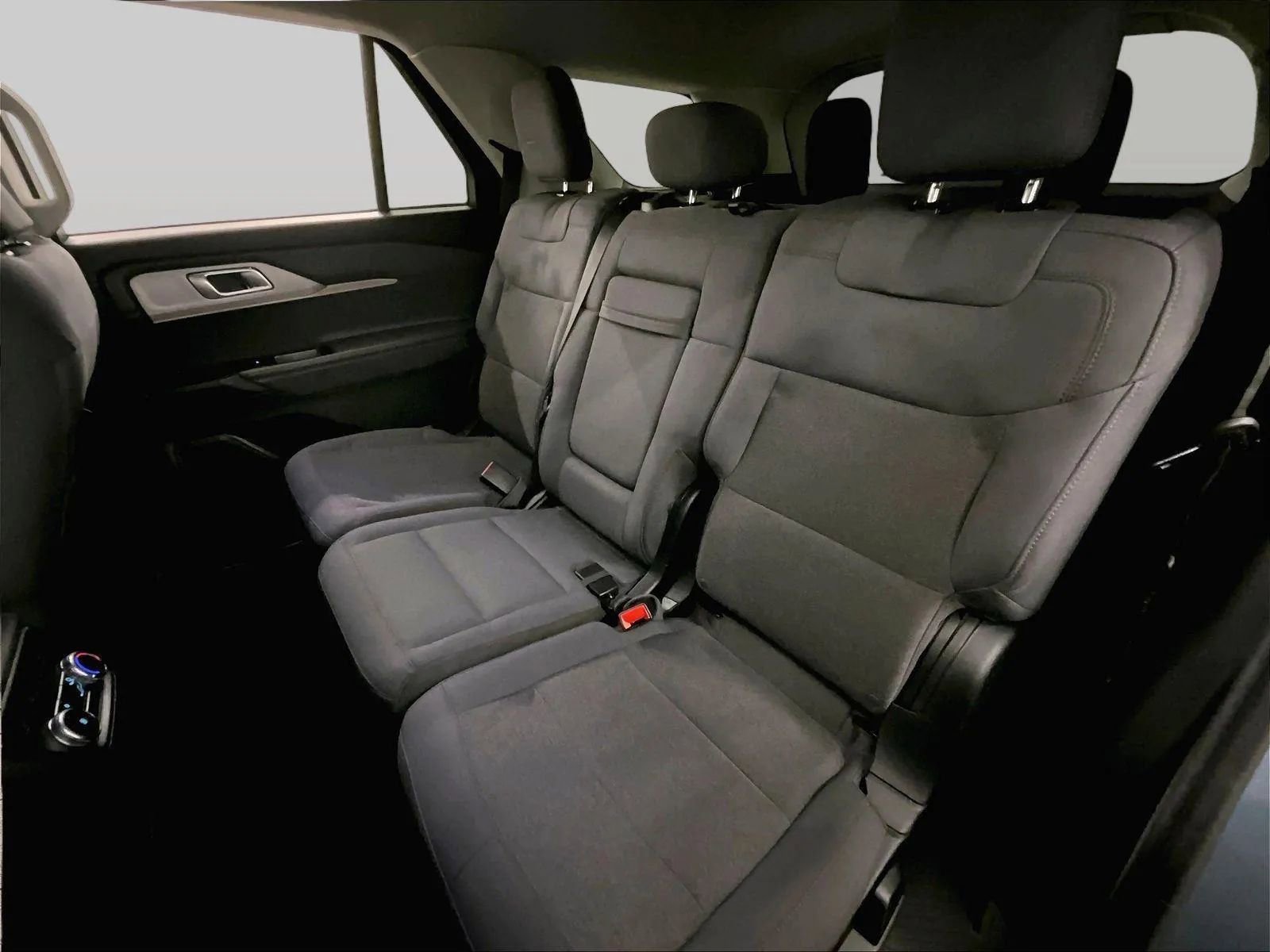 Certified 2025 Ford Explorer Active image 25