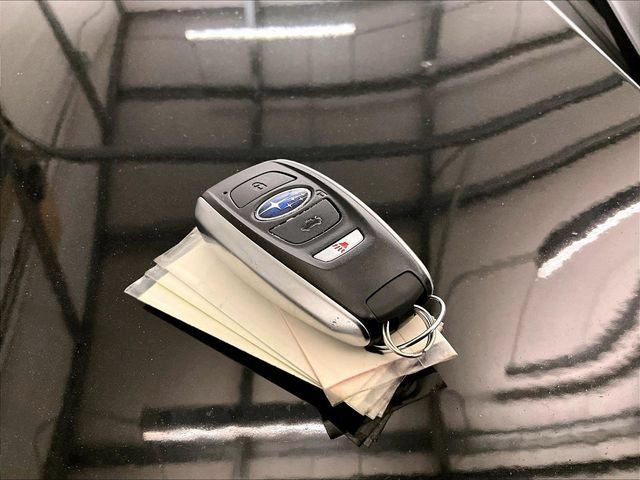 Used 2022 Subaru Ascent Limited w/ Technology Package AWD/4WD image 9