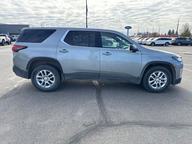 Used 2023 Chevrolet Traverse LS AWD/4WD image 11