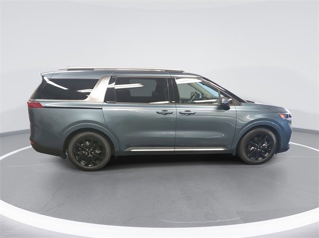 Used 2023 Kia Carnival SX image 6