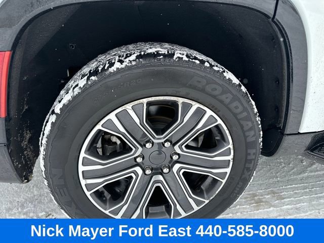 Used 2024 Jeep Wagoneer Series II AWD/4WD image 22