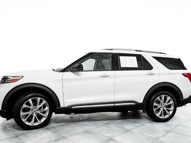 Certified 2023 Ford Explorer Platinum w/ Technology Package AWD/4WD image 3