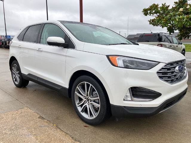 Certified 2024 Ford Edge Titanium w/ Equipment Group 301A AWD/4WD image 8