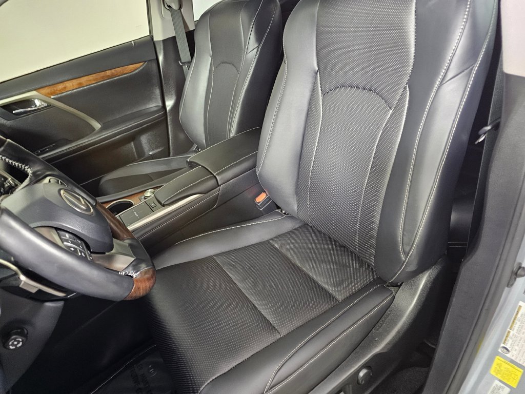 Used 2022 Lexus RX 450hL AWD w/ Premium Package image 24