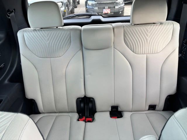 Used 2024 Hyundai Palisade Calligraphy image 18